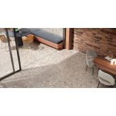 homok fagyallo nagymeretu terrazzo csuszasmentes kohatasu terasz greslap jarolap elcsiszolt retifikalt padloburkolat padlolap nappali.jpg